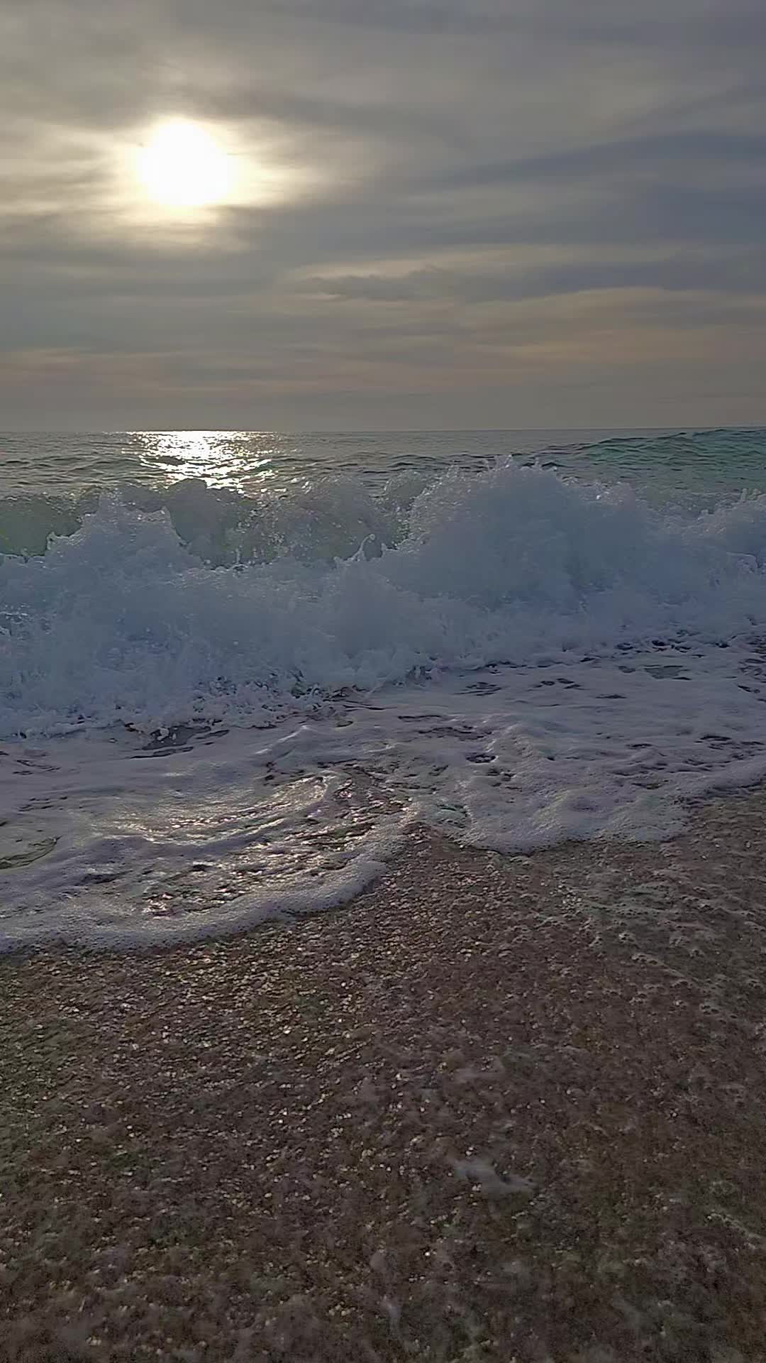 @justbeachy