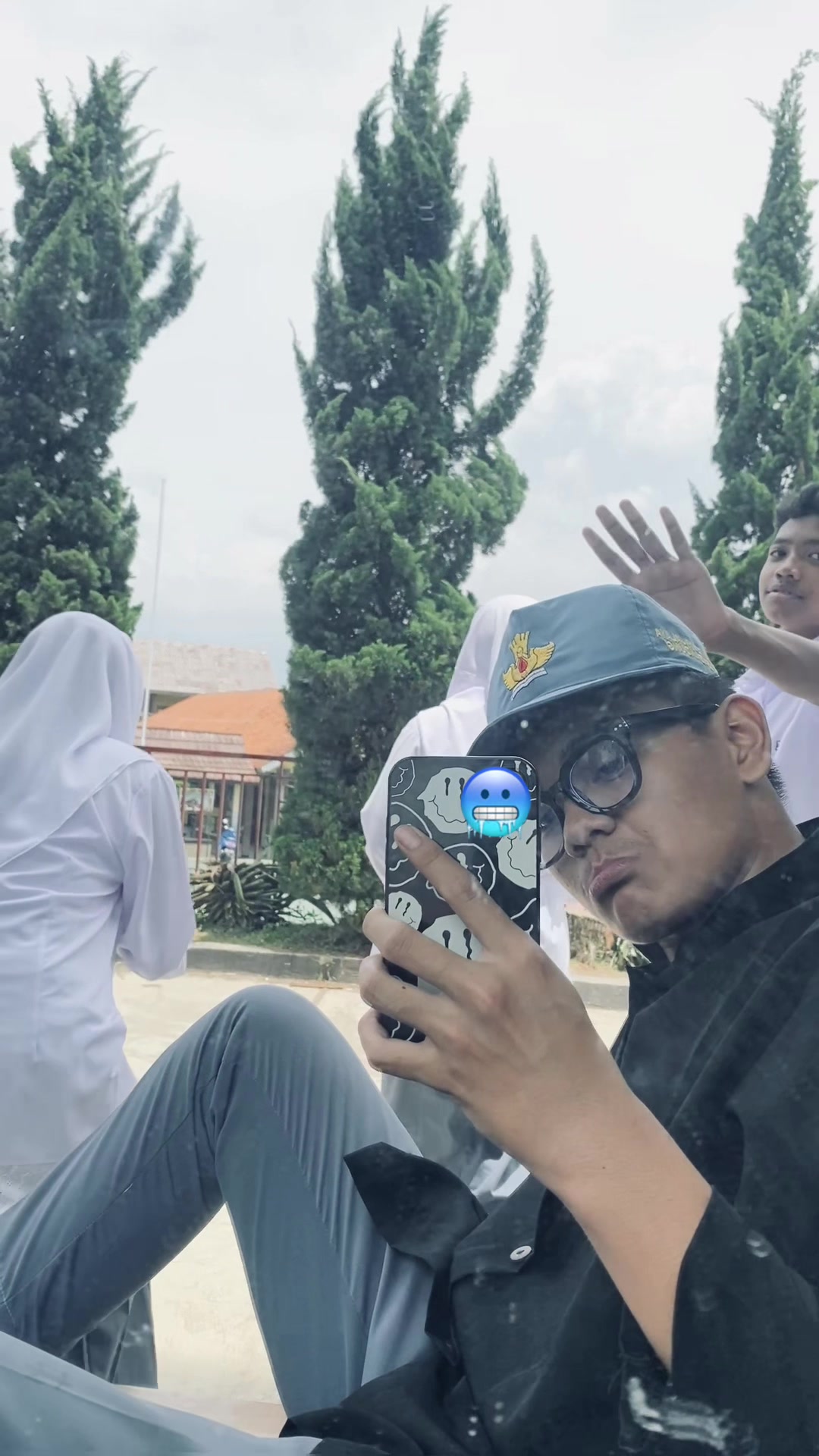 @Keanuuu