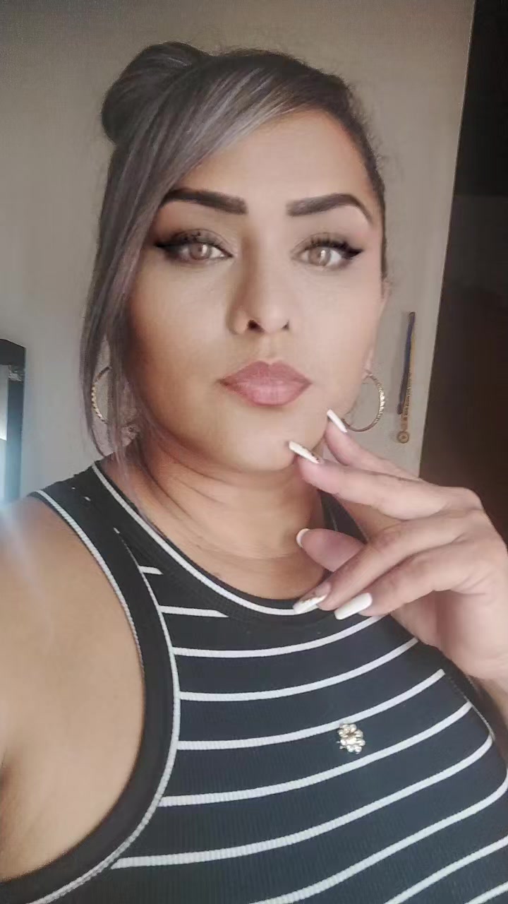 @Naiyiber🖤