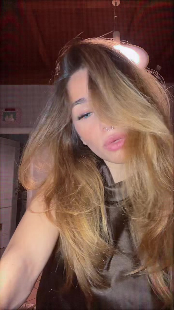 @elisastellino