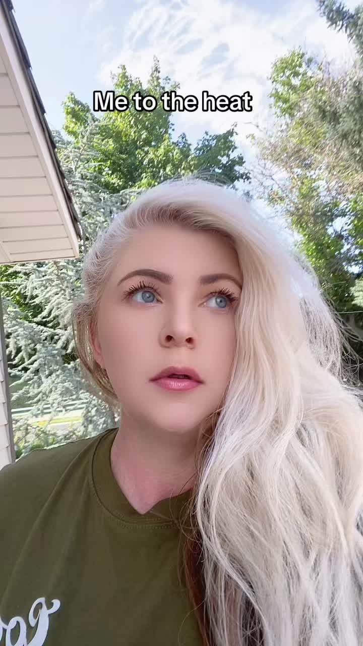 @JennJustCluckinAround