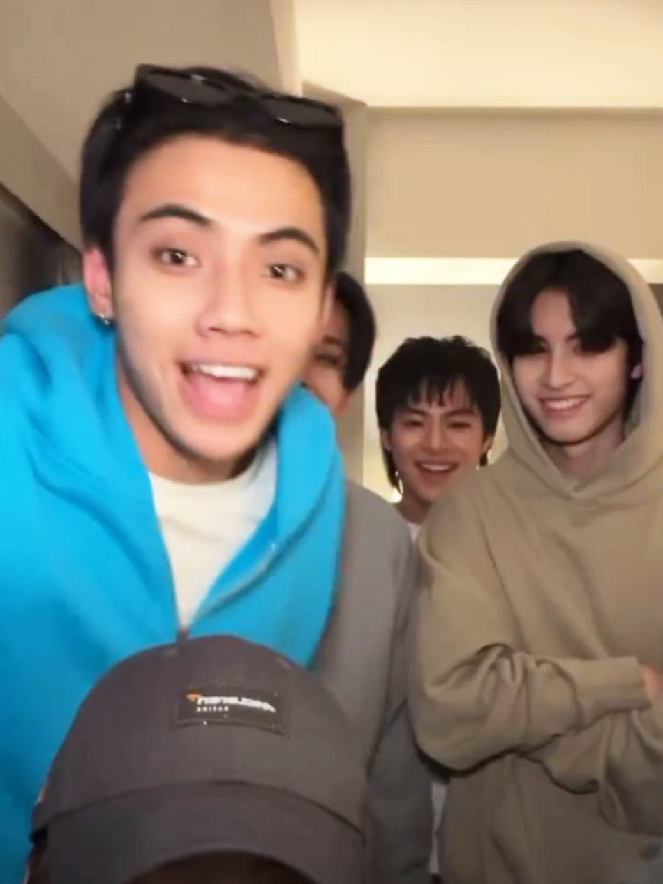 @ไอไอยูยู