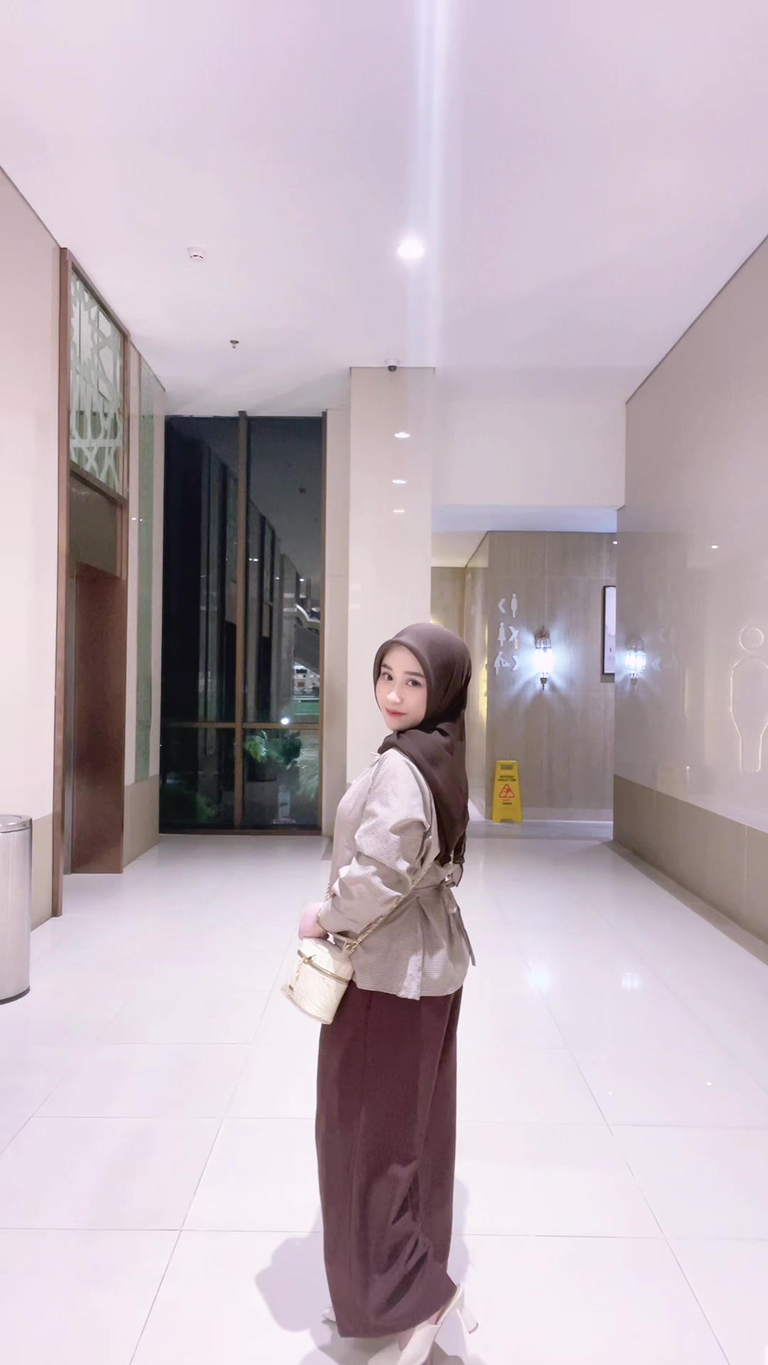 @yaya 𐙚