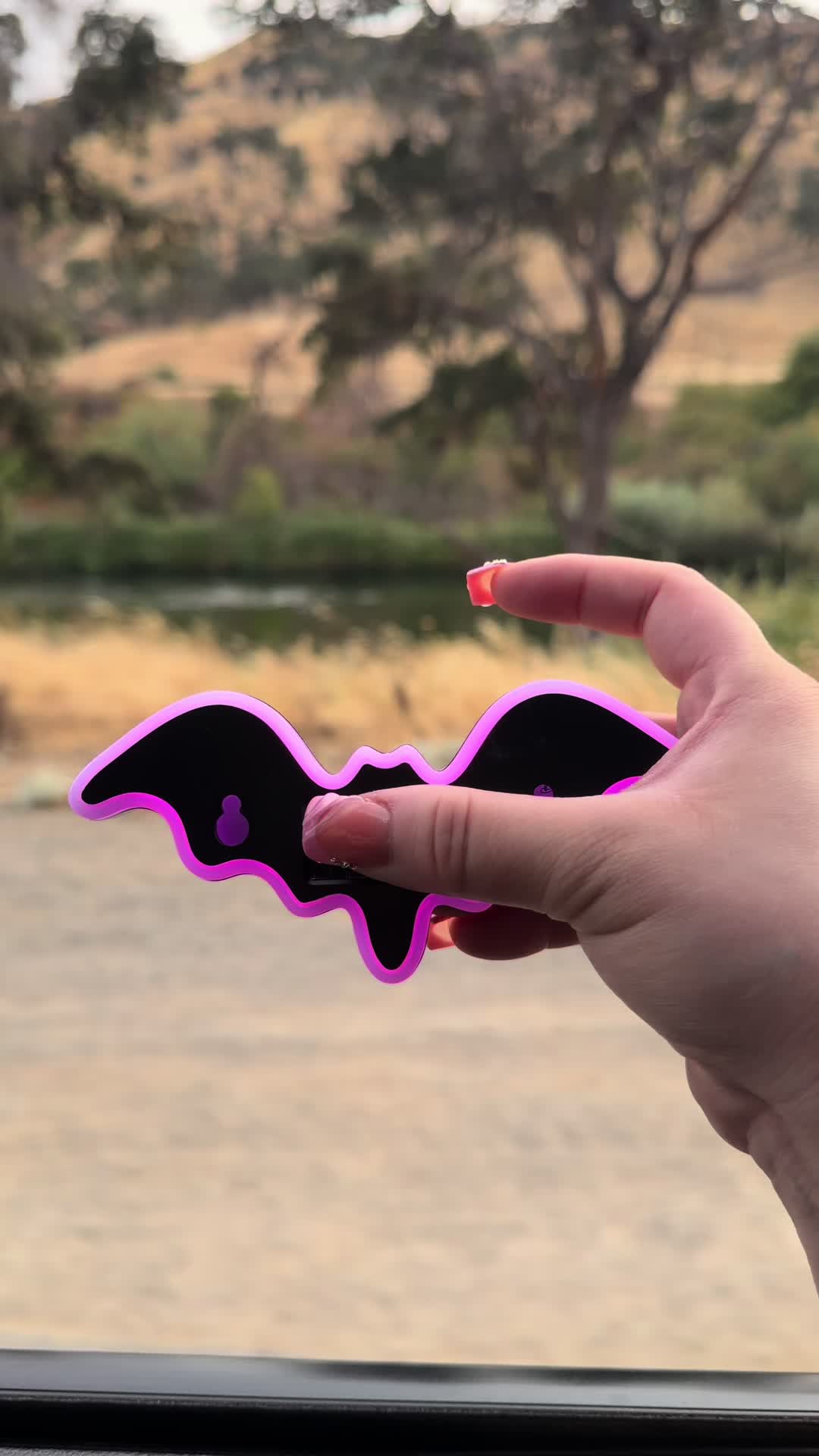 @tokezn