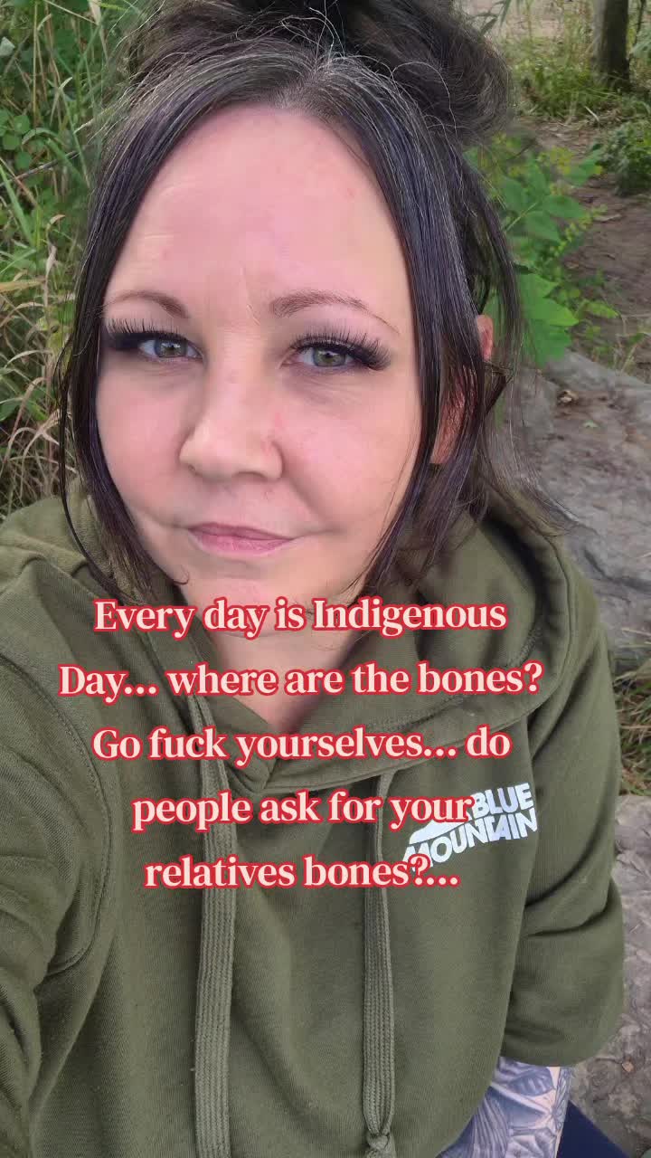 @Blitz (Sara) 🦋🇨🇦