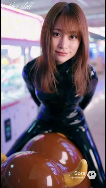 @shiny doll
