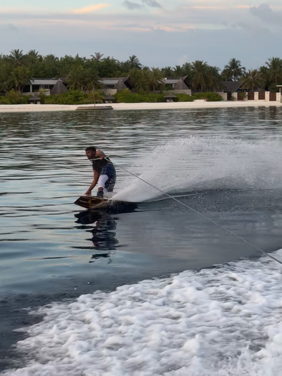 @AQUA BOY MALDIVES