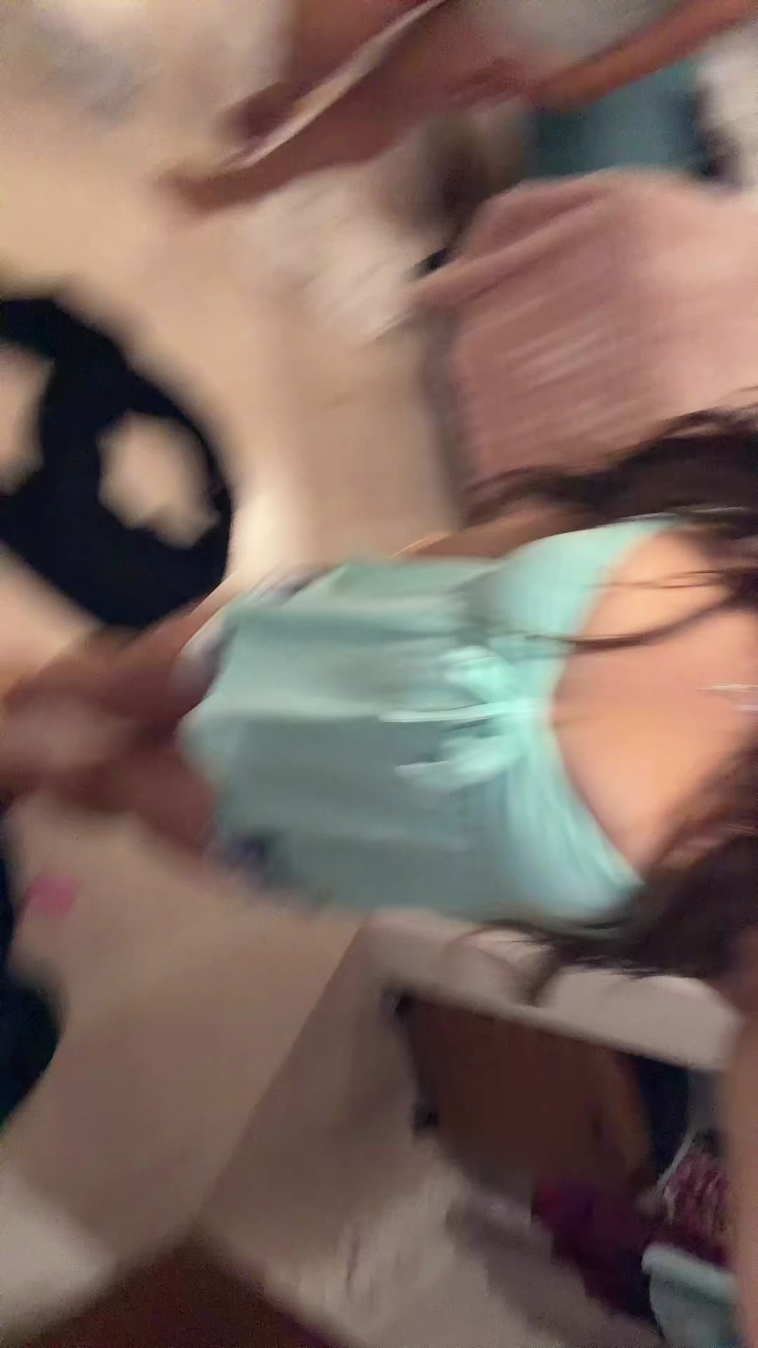 @isaqella