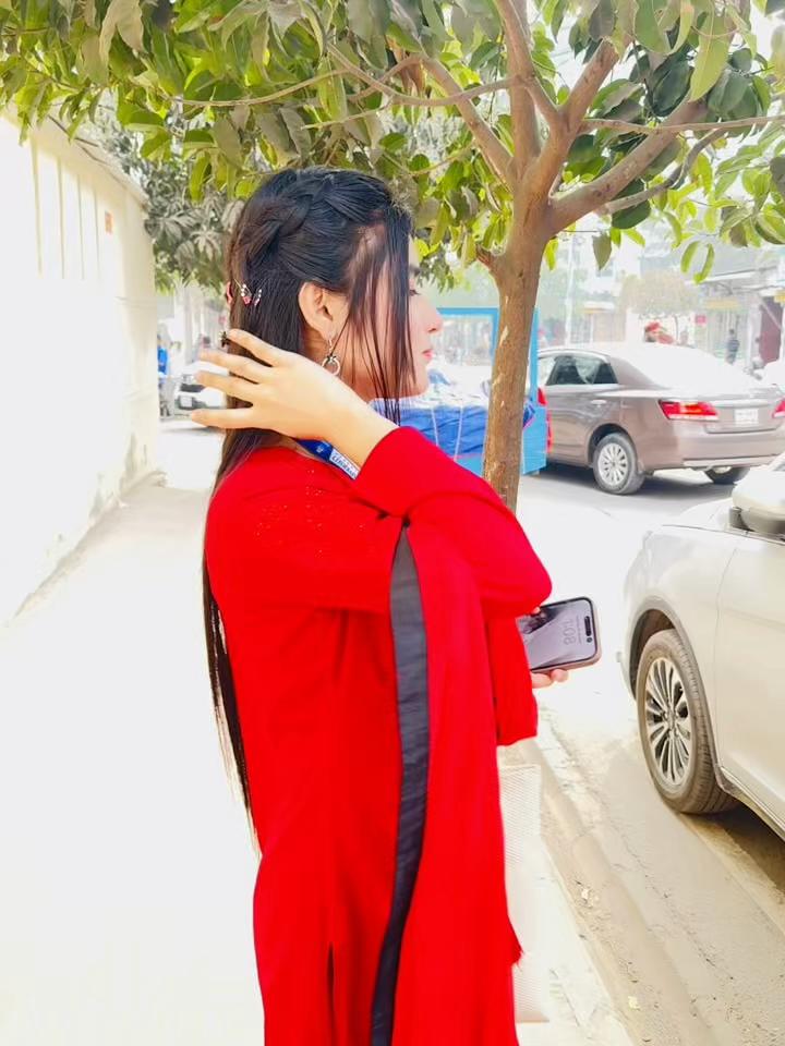 @eshuu 🚩