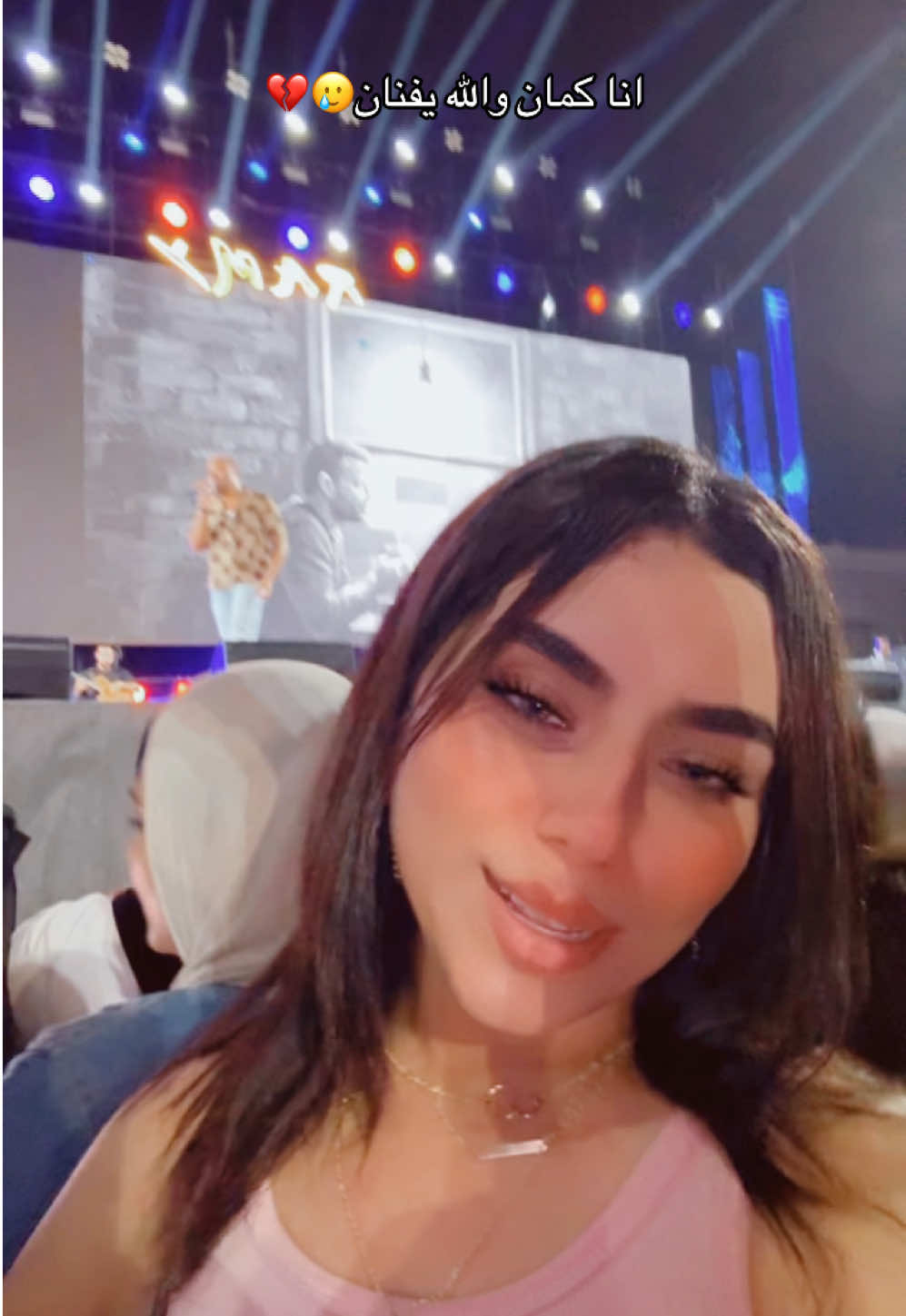@Nadinee'H.🦋