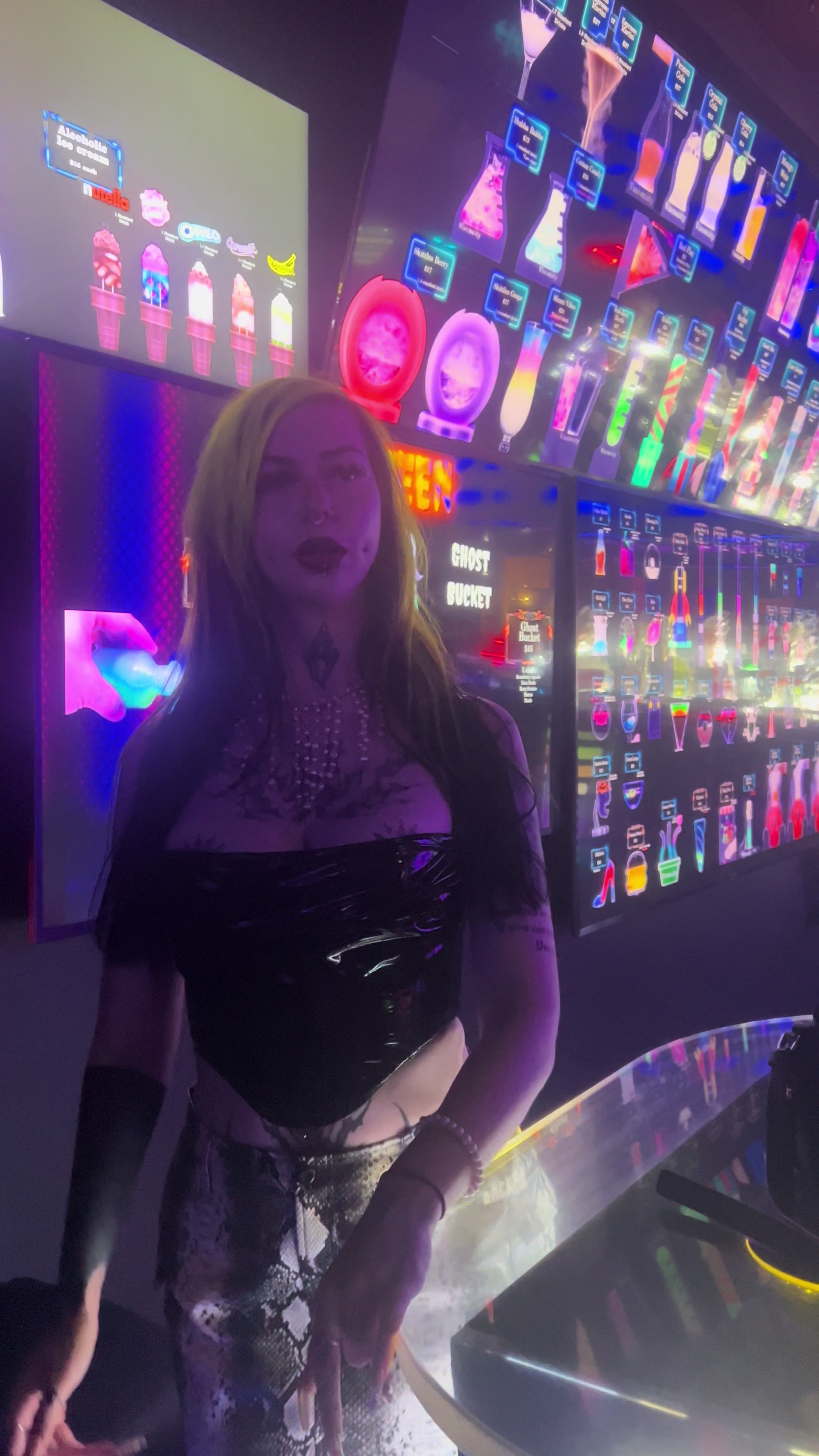 @LivingSkullz 🖤