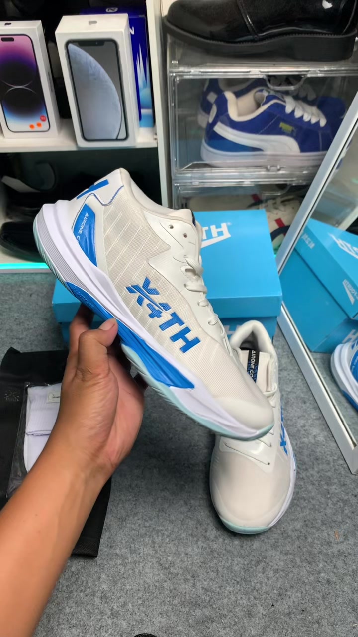 @yiyi