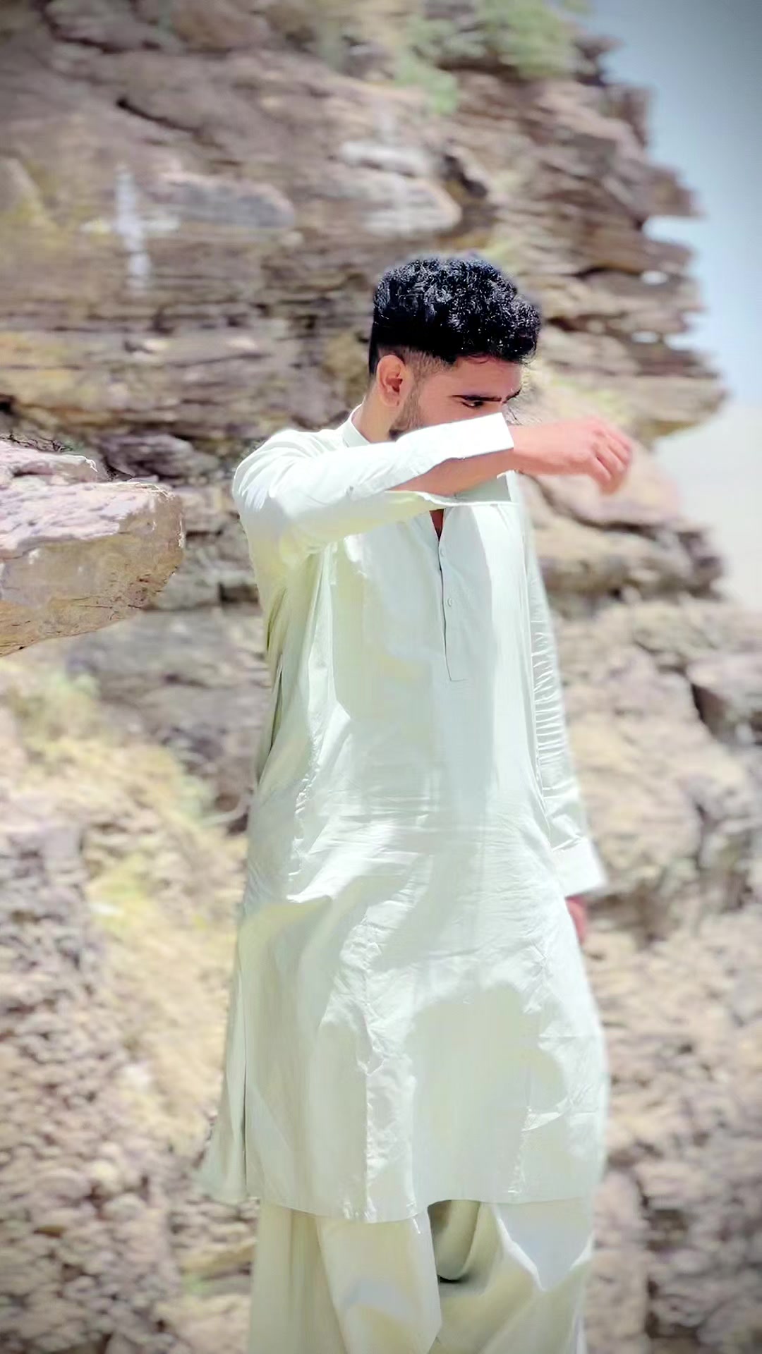 @Aqib Javed 💸