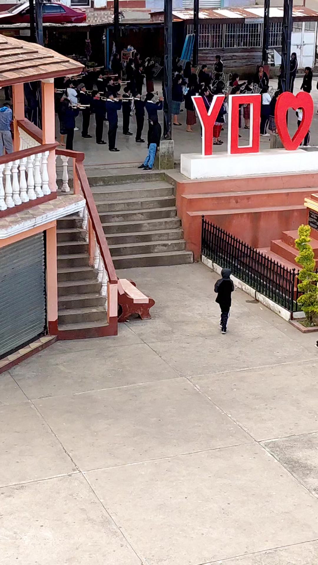 @Cristian pelico