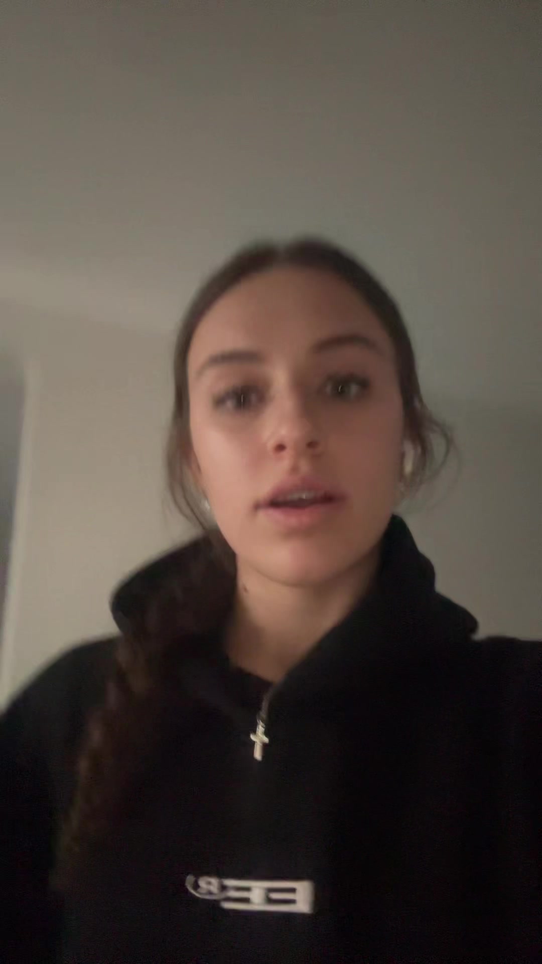 @𝑒𝓂𝒶𝓃𝓊𝑒𝓁𝒶 ✞