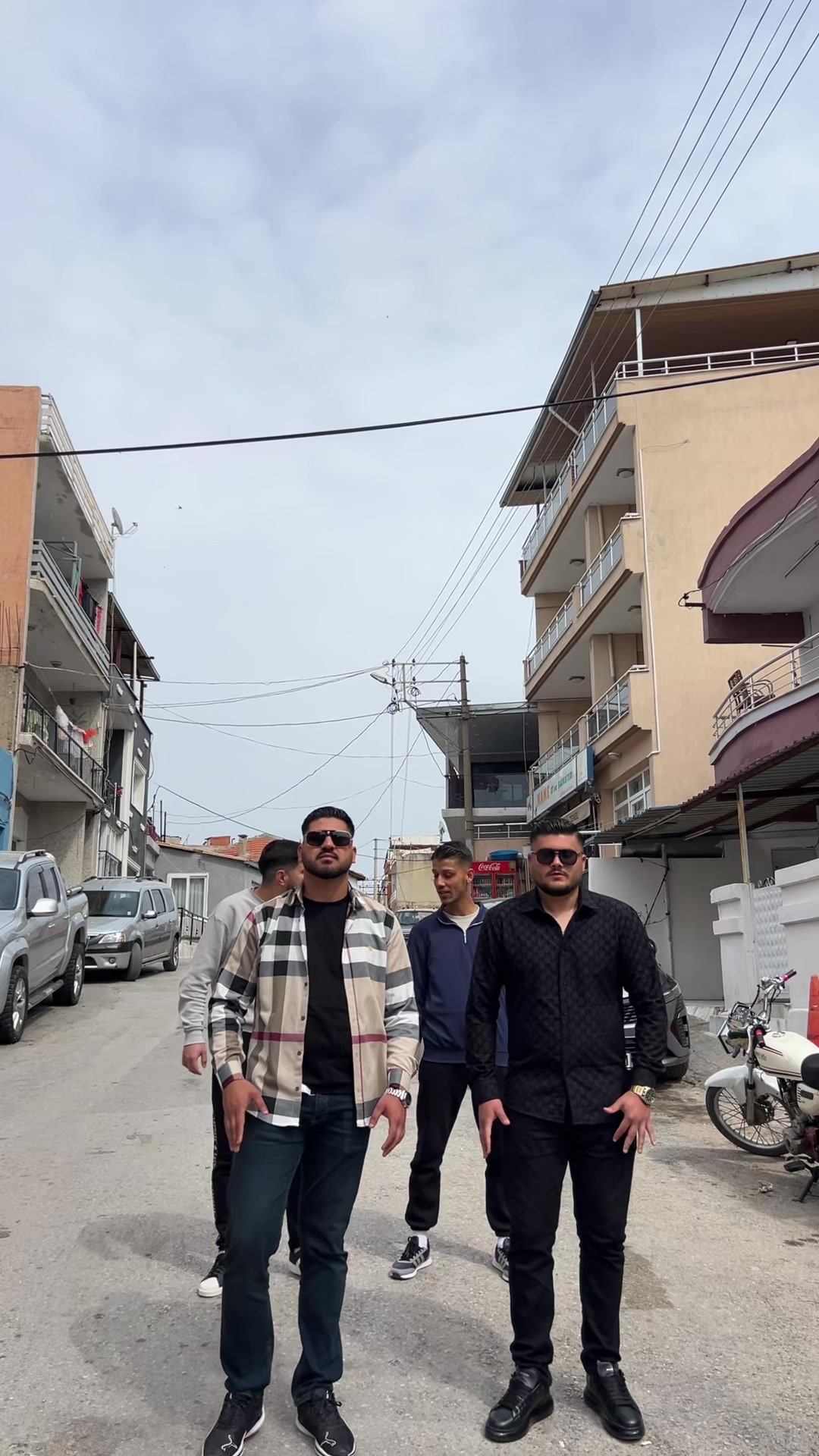 @Erdem elkatmış