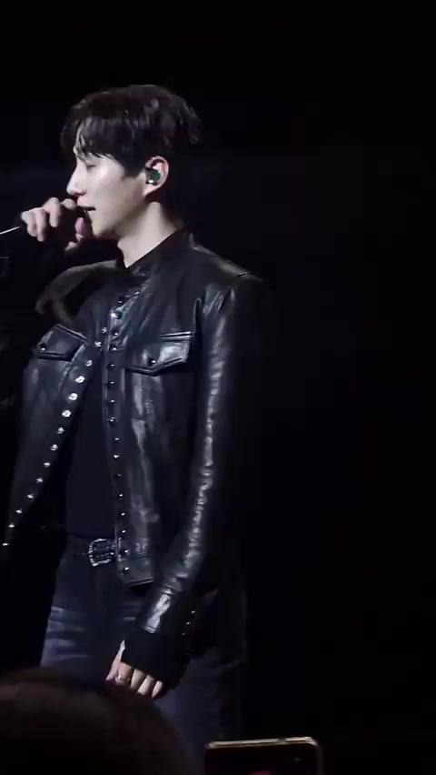 @LeeJunHo mi 🌍 el favorito ❤️