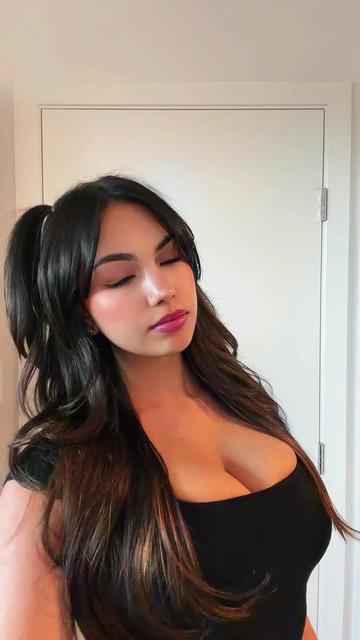 @emily kaye 🌺