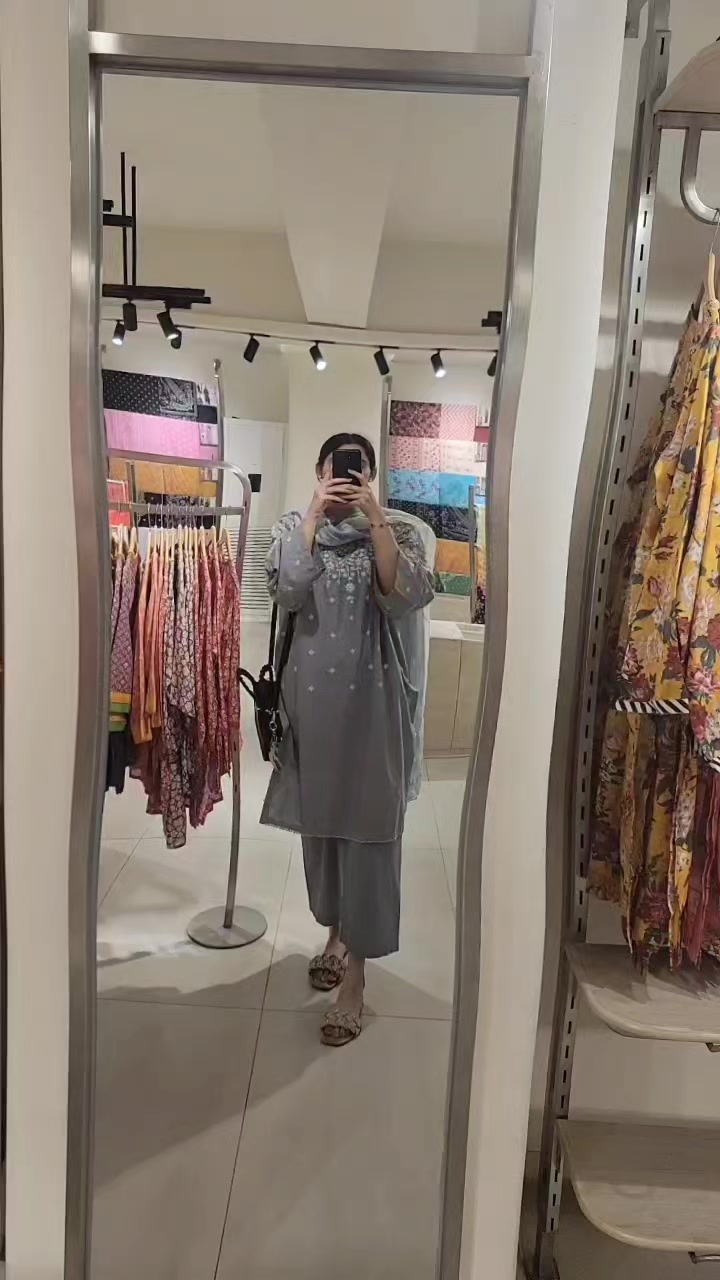@kashmirikuri400