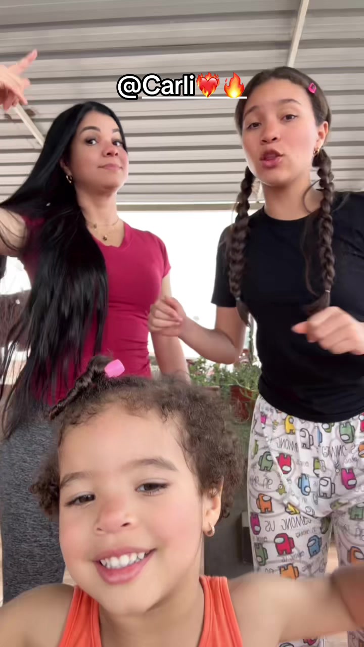 @Carli y Nikolle🤯