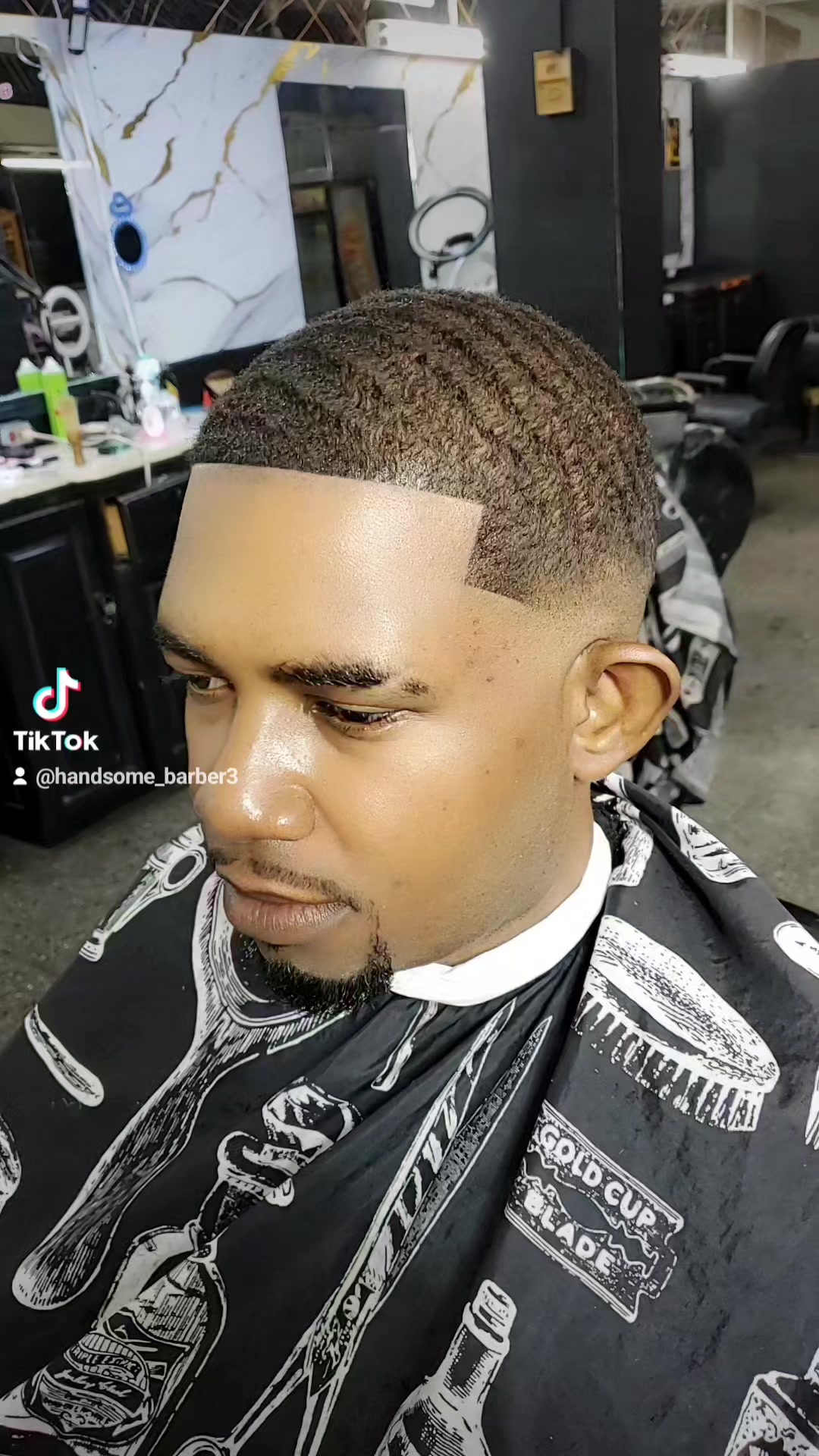 @barber frass🎃