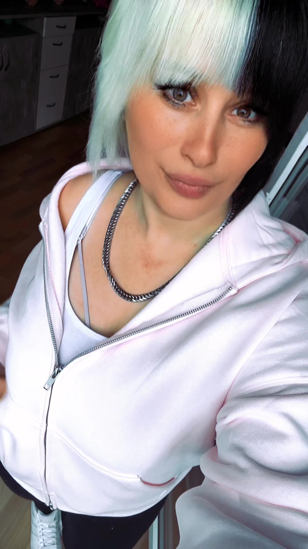 @🦋x_OsSiGirlii_x🦋