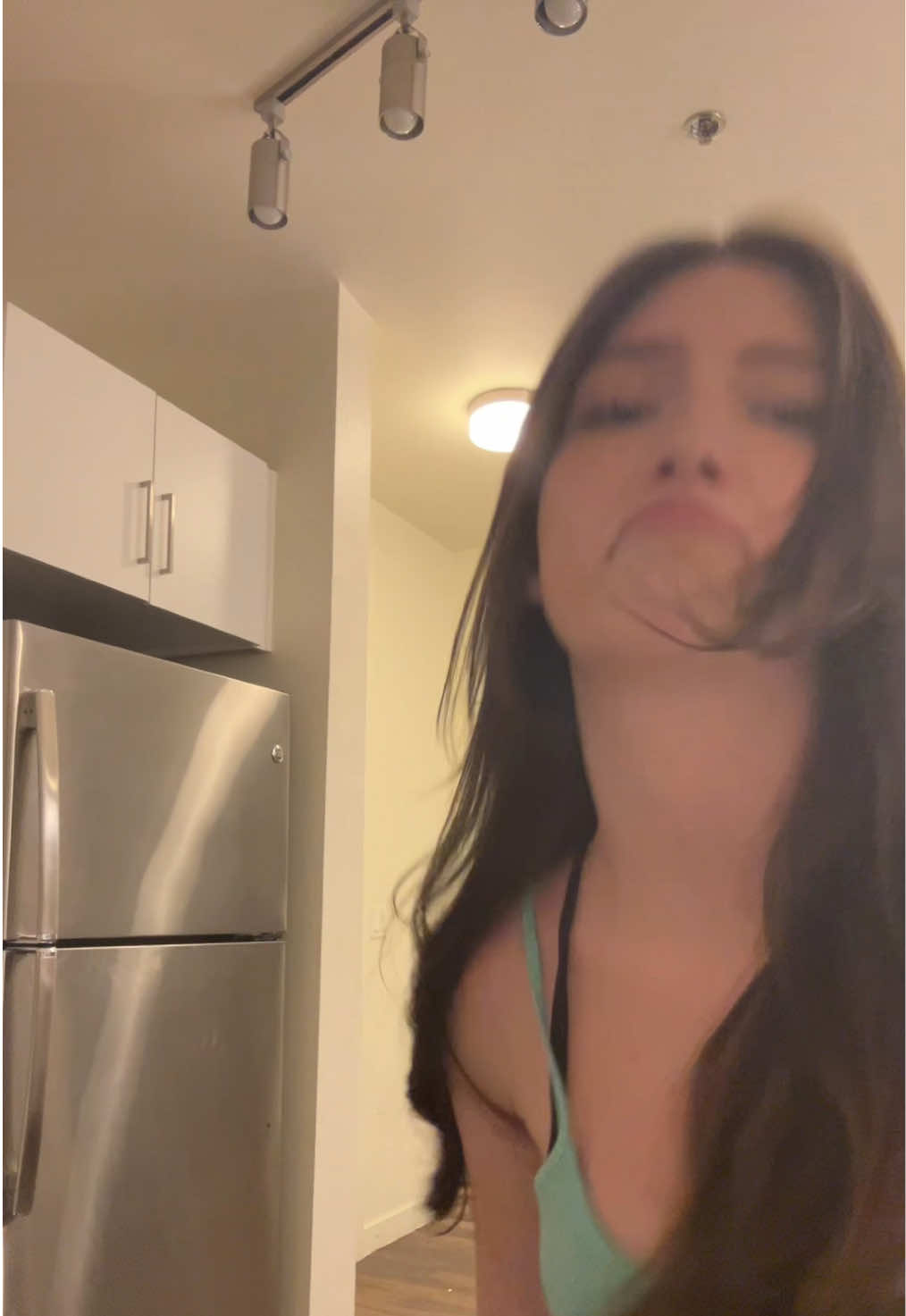 @vee