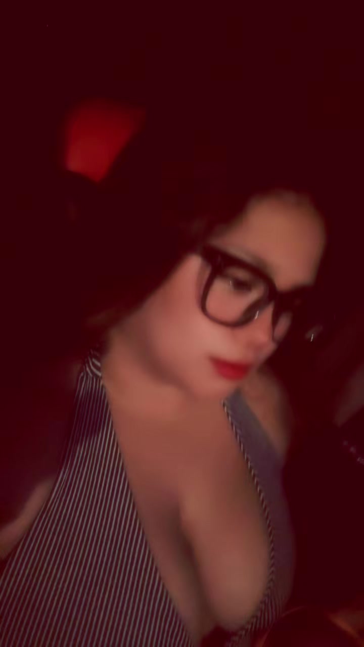 @IG: @_samanduhhhhh