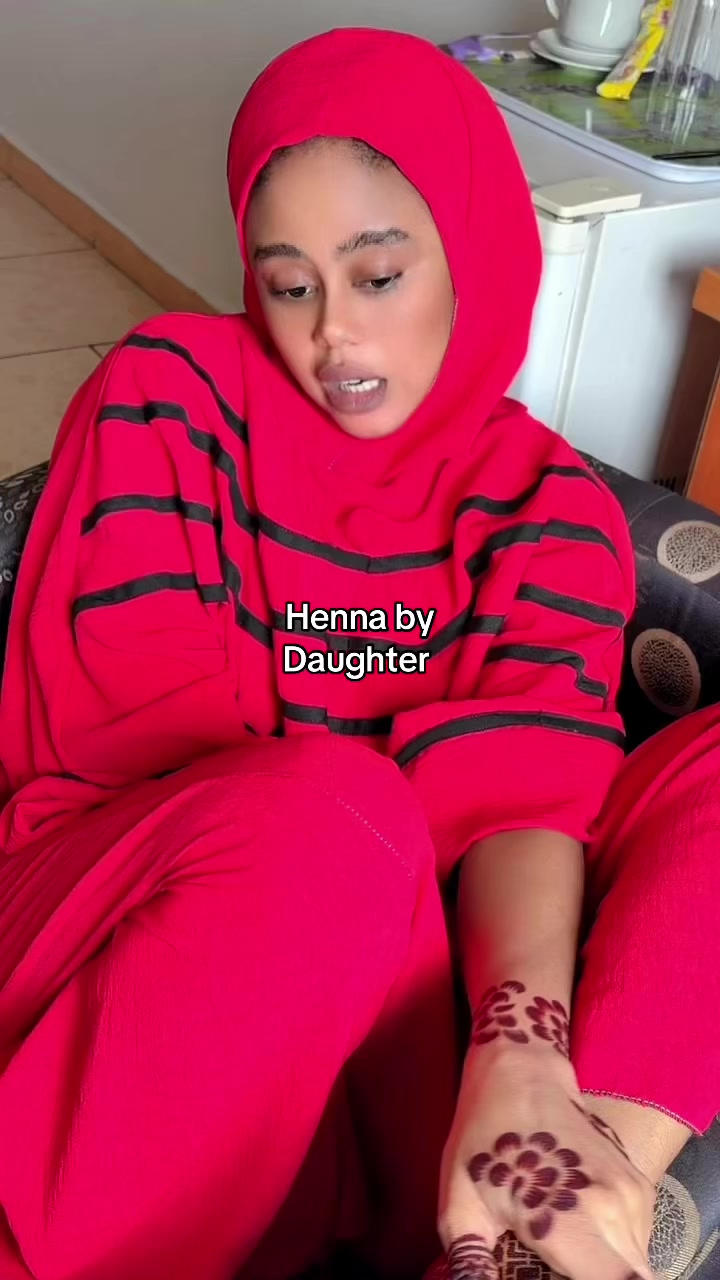 @hennabydaughter2