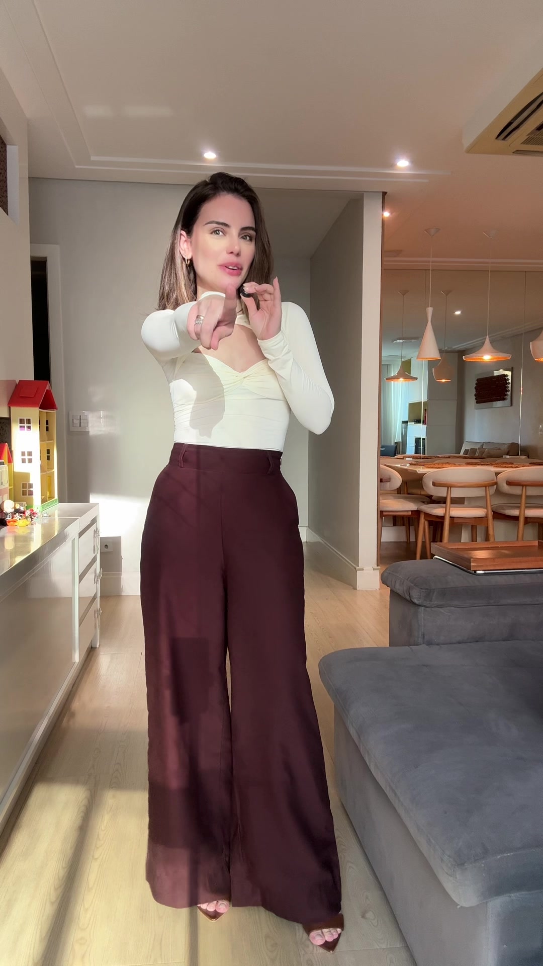 @Isi_