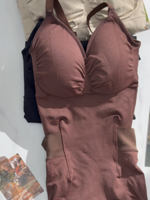 @Cooshape Wardrobe Studio