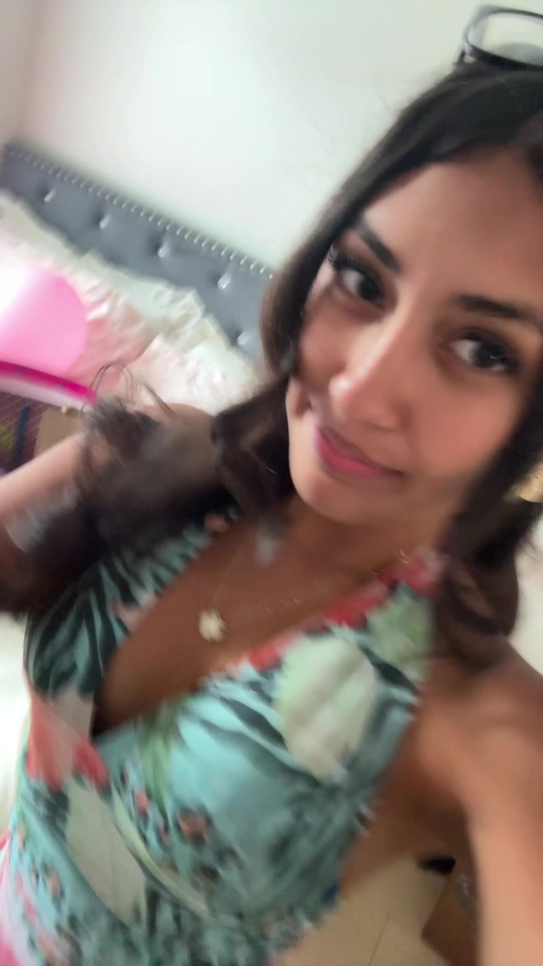 @⊱✿⊰