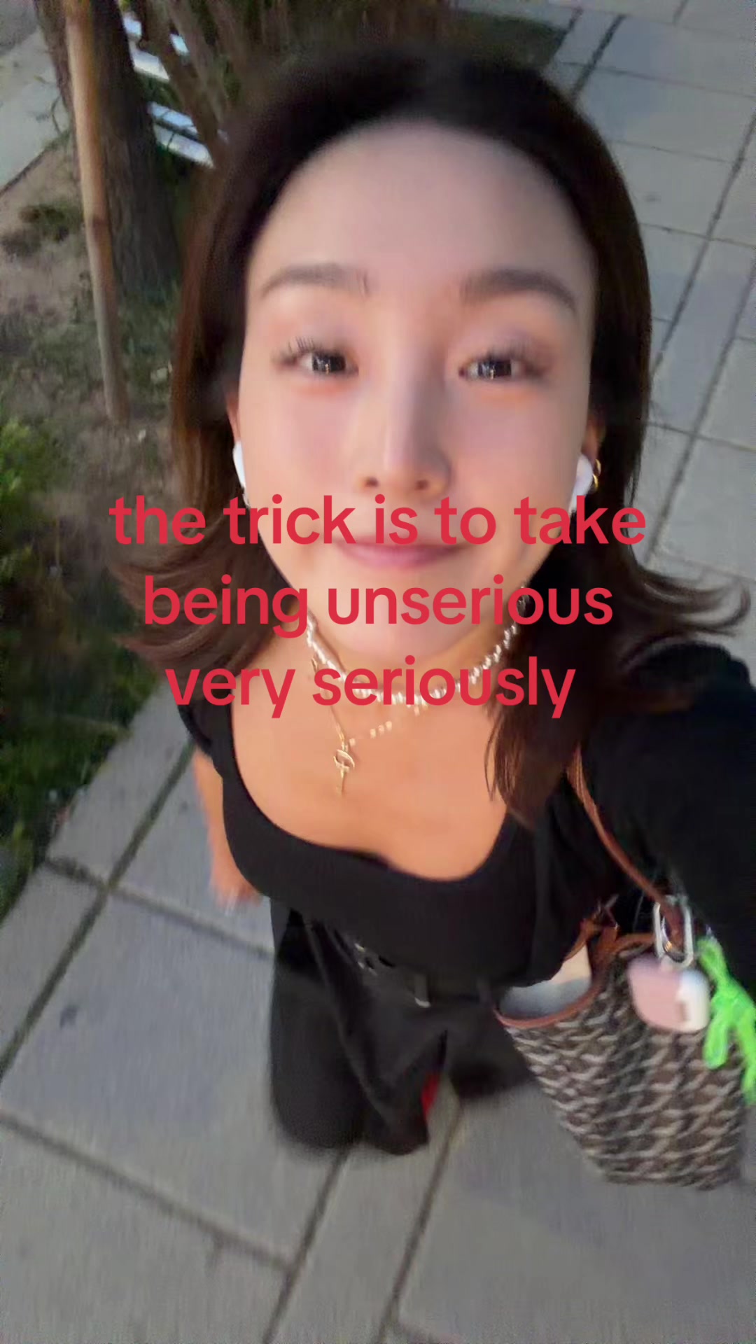 @_jenniferha_