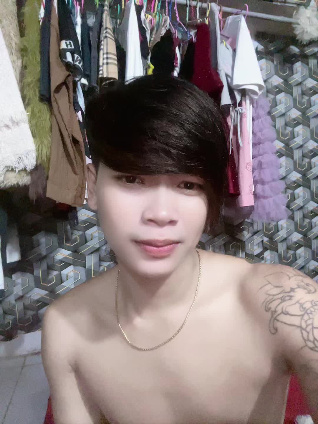 @Ni Ni ๐