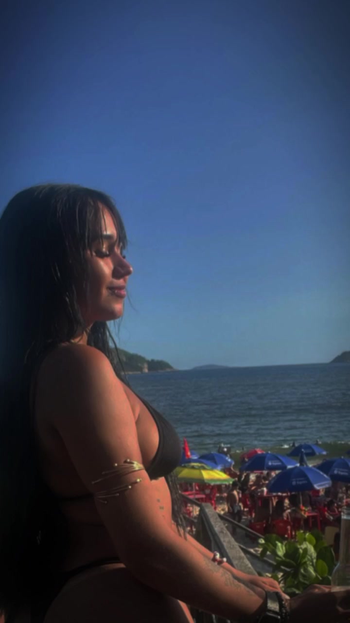 @MermaidVyvi
