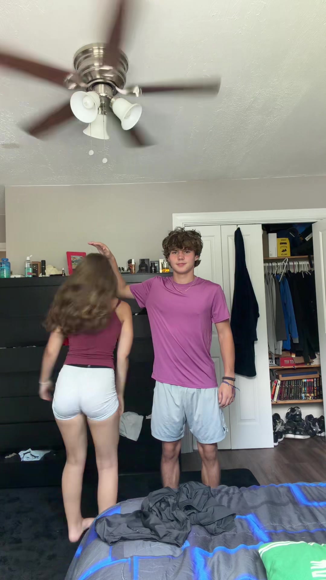 @jcheechnjwall424