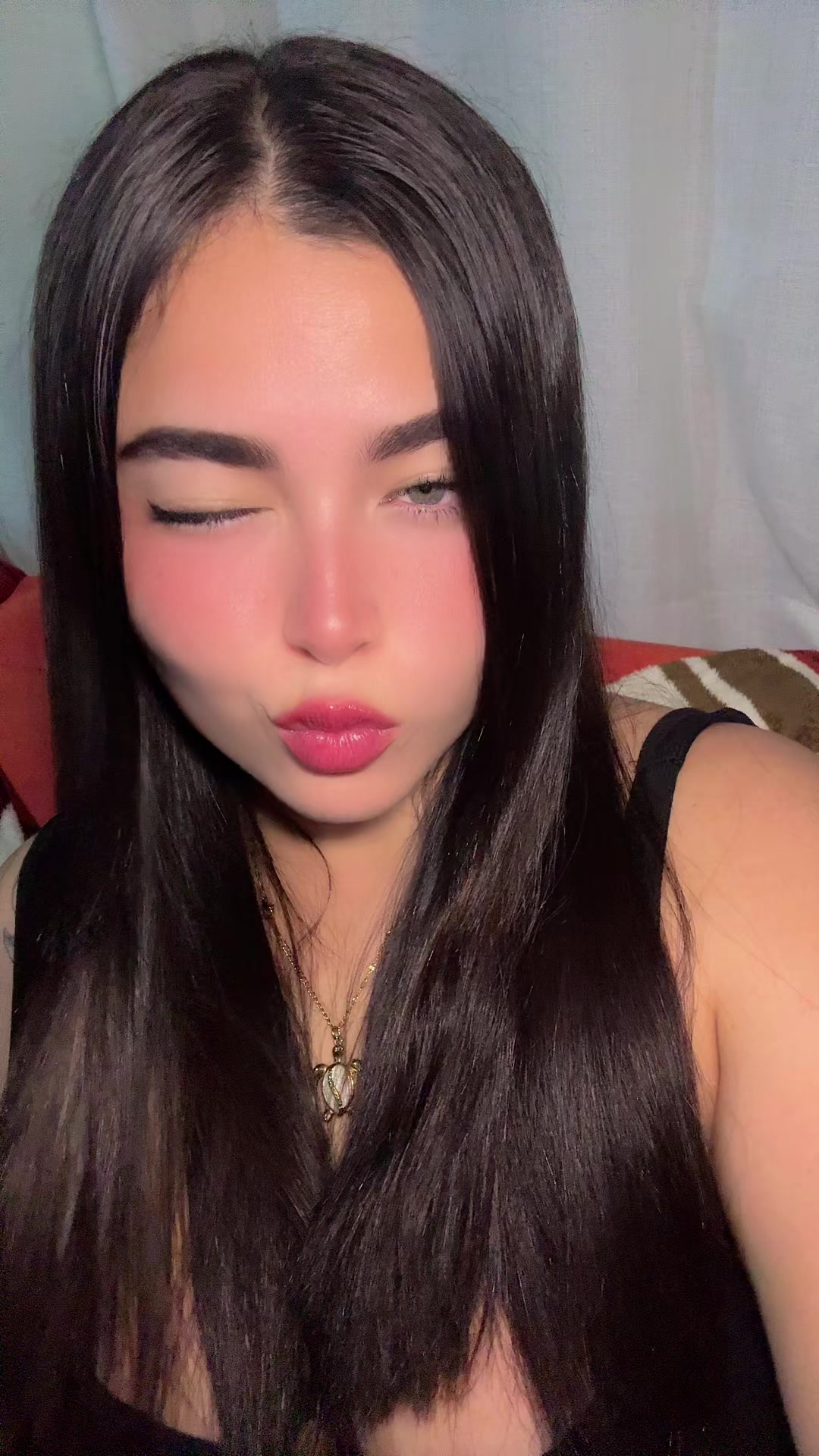 @Paola M