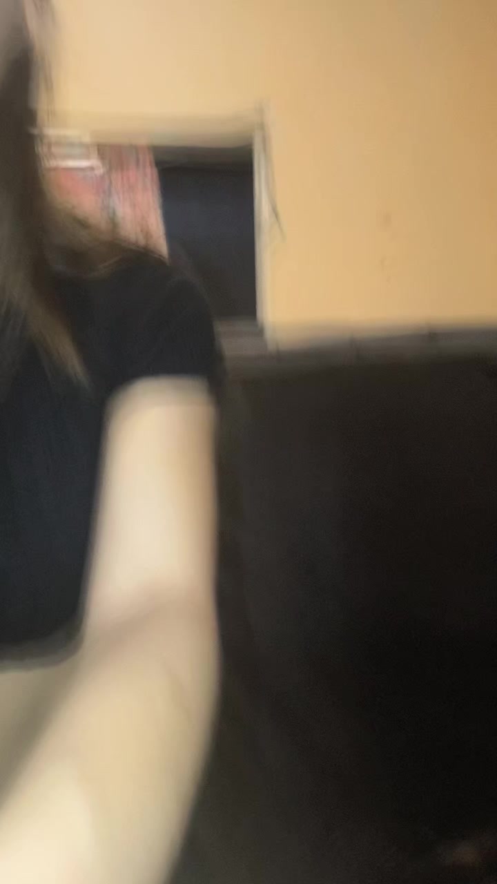 @zuriJane22