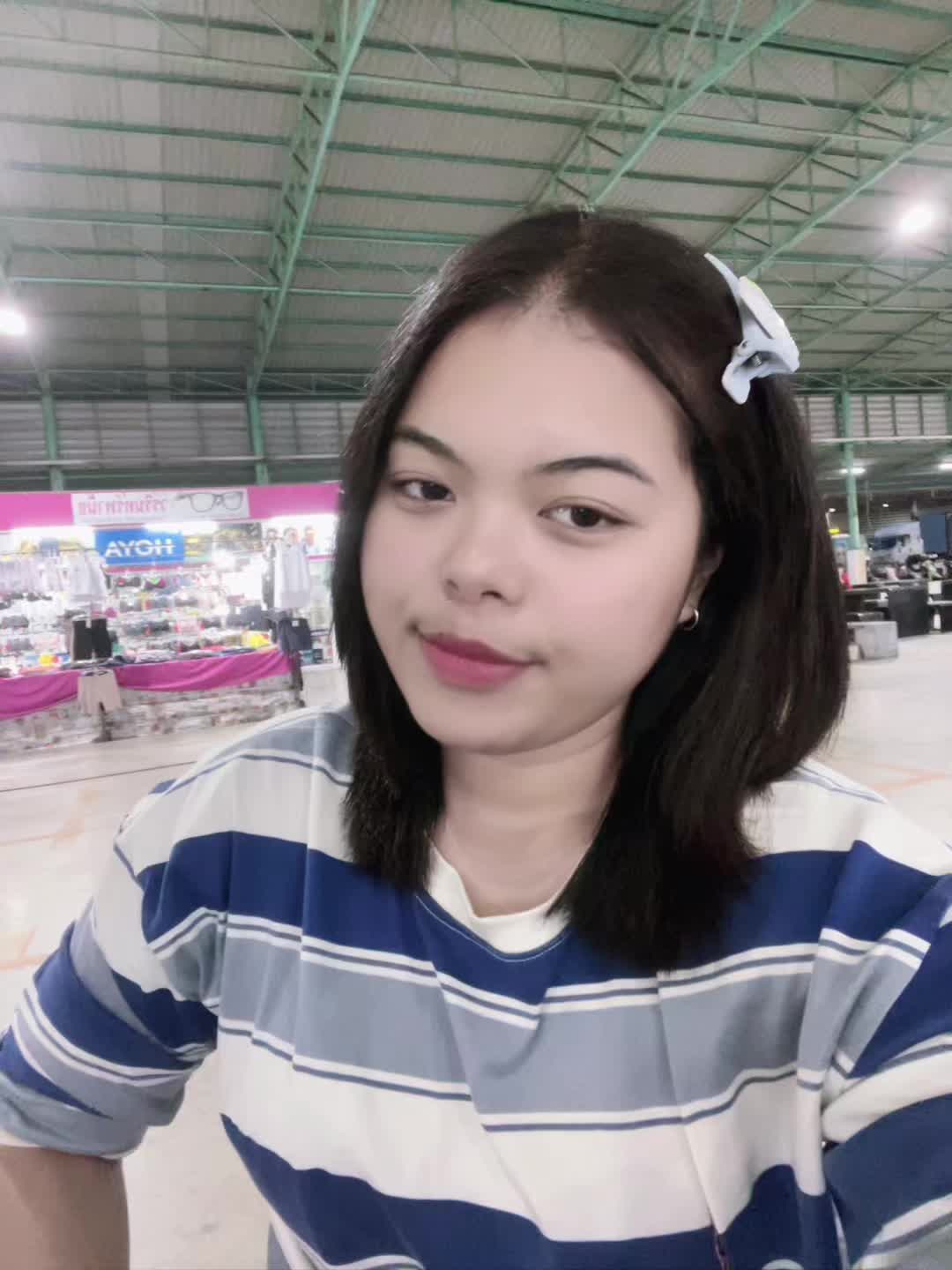 @หญิงกี้.🦋