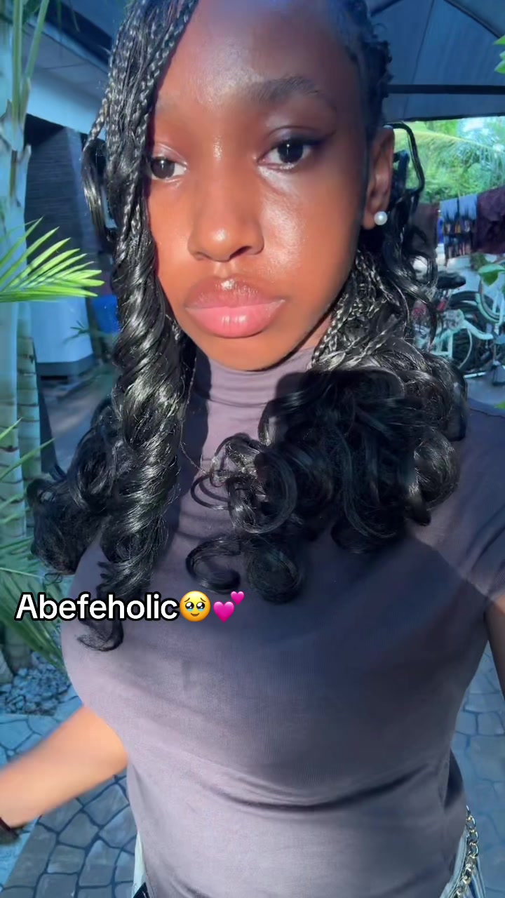 @Nissah🌚💕!