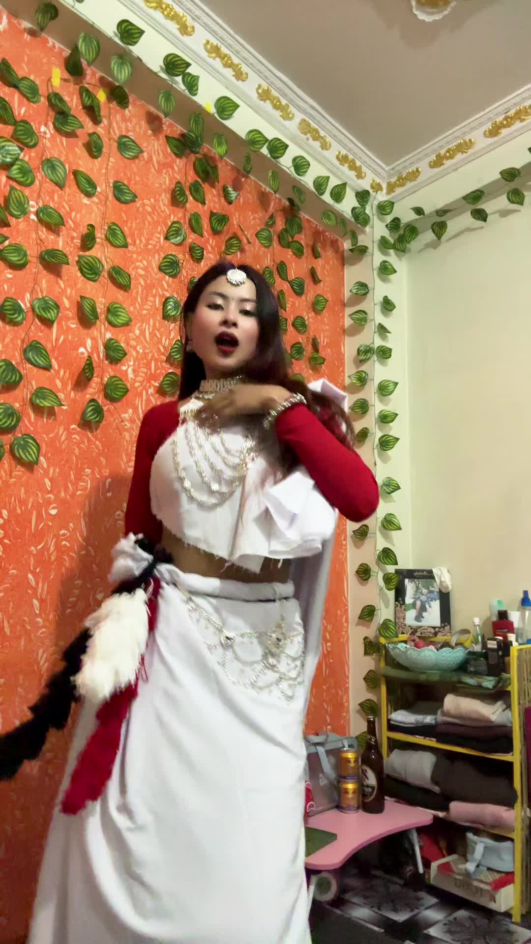 @SAMJHU.ch…❤️🧿