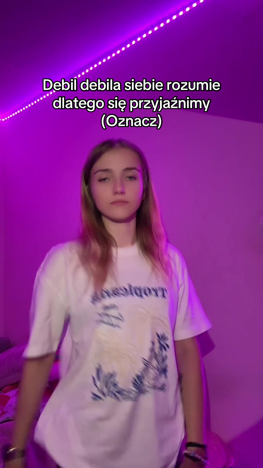 @Asiunia