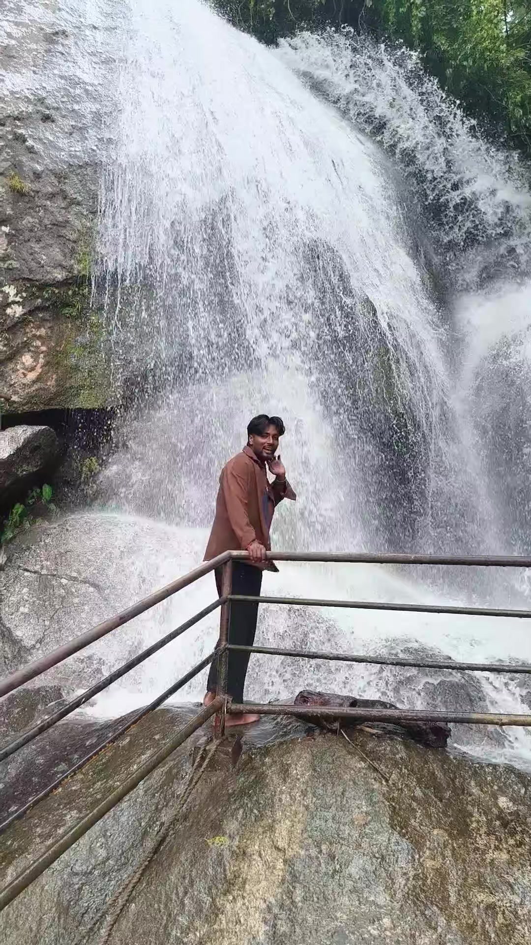 @Akshaymandal77