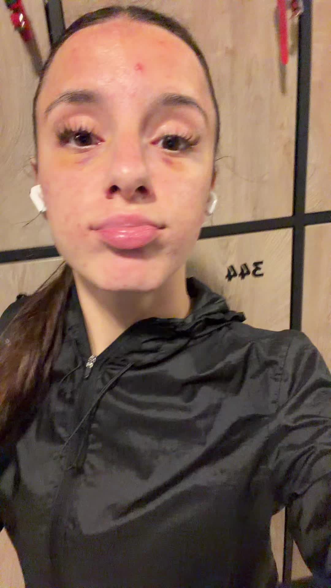 @🫀🥊