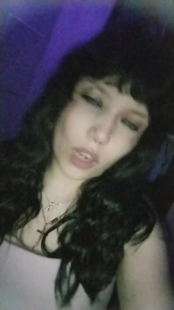 @hell0kitty