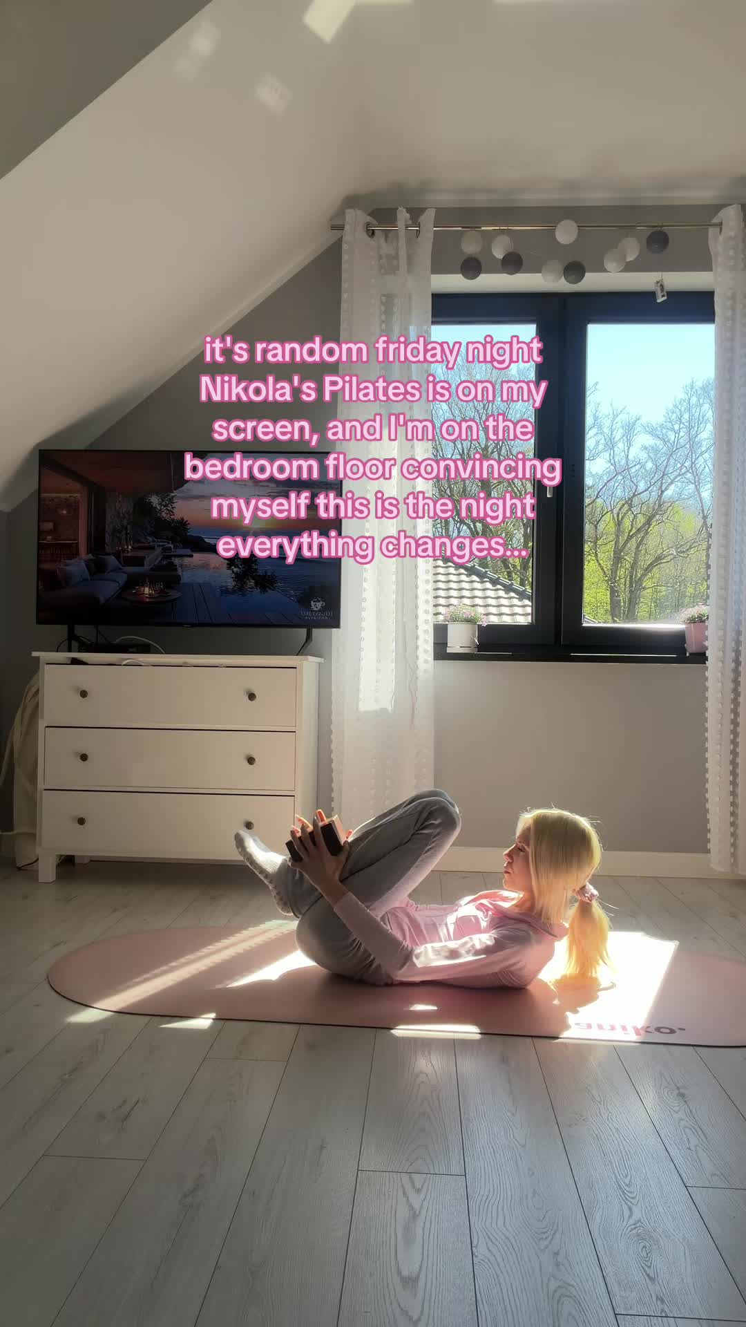 @🧘🏼&zwj;♀️🎀