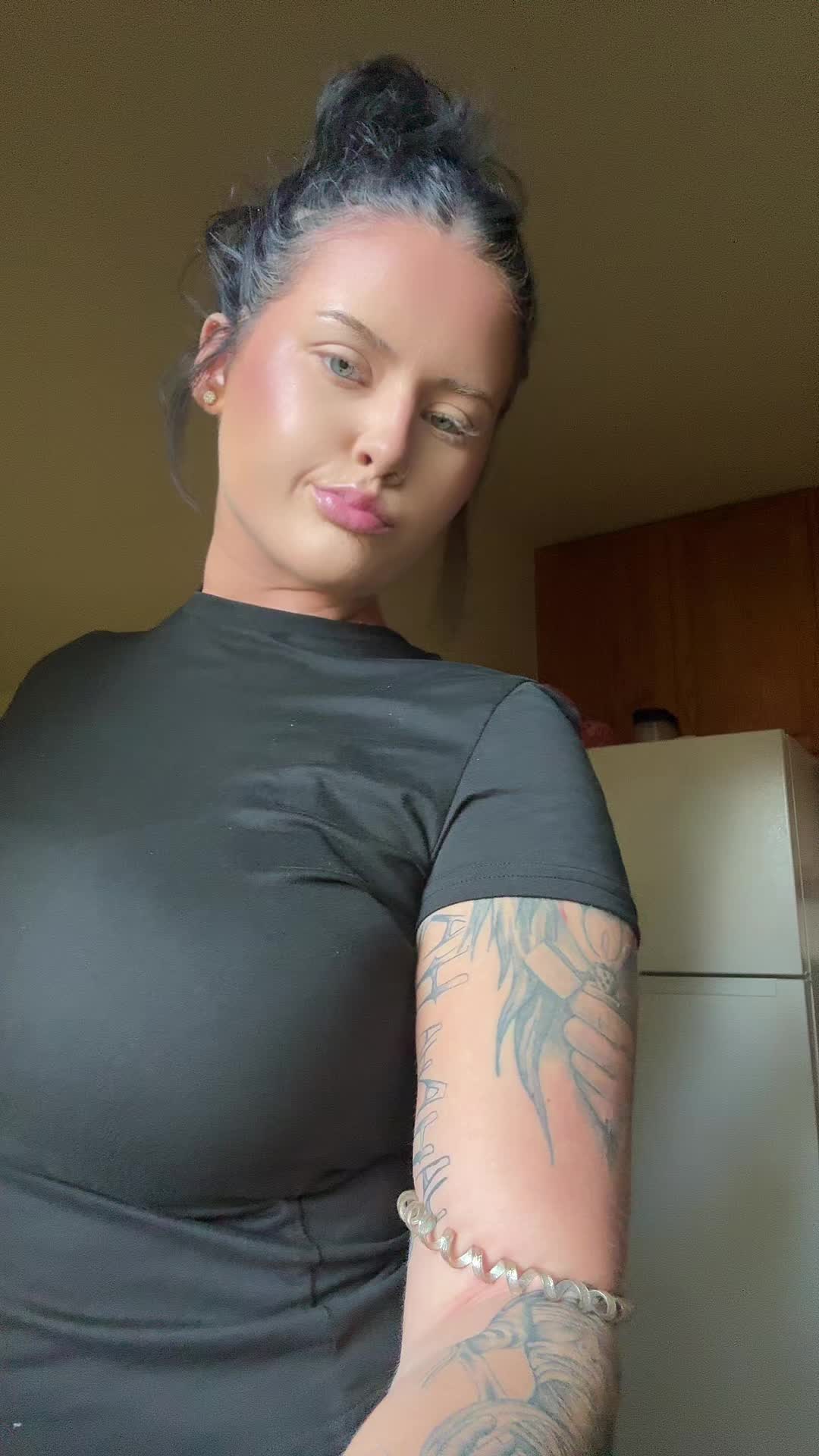 @cuntn3yy