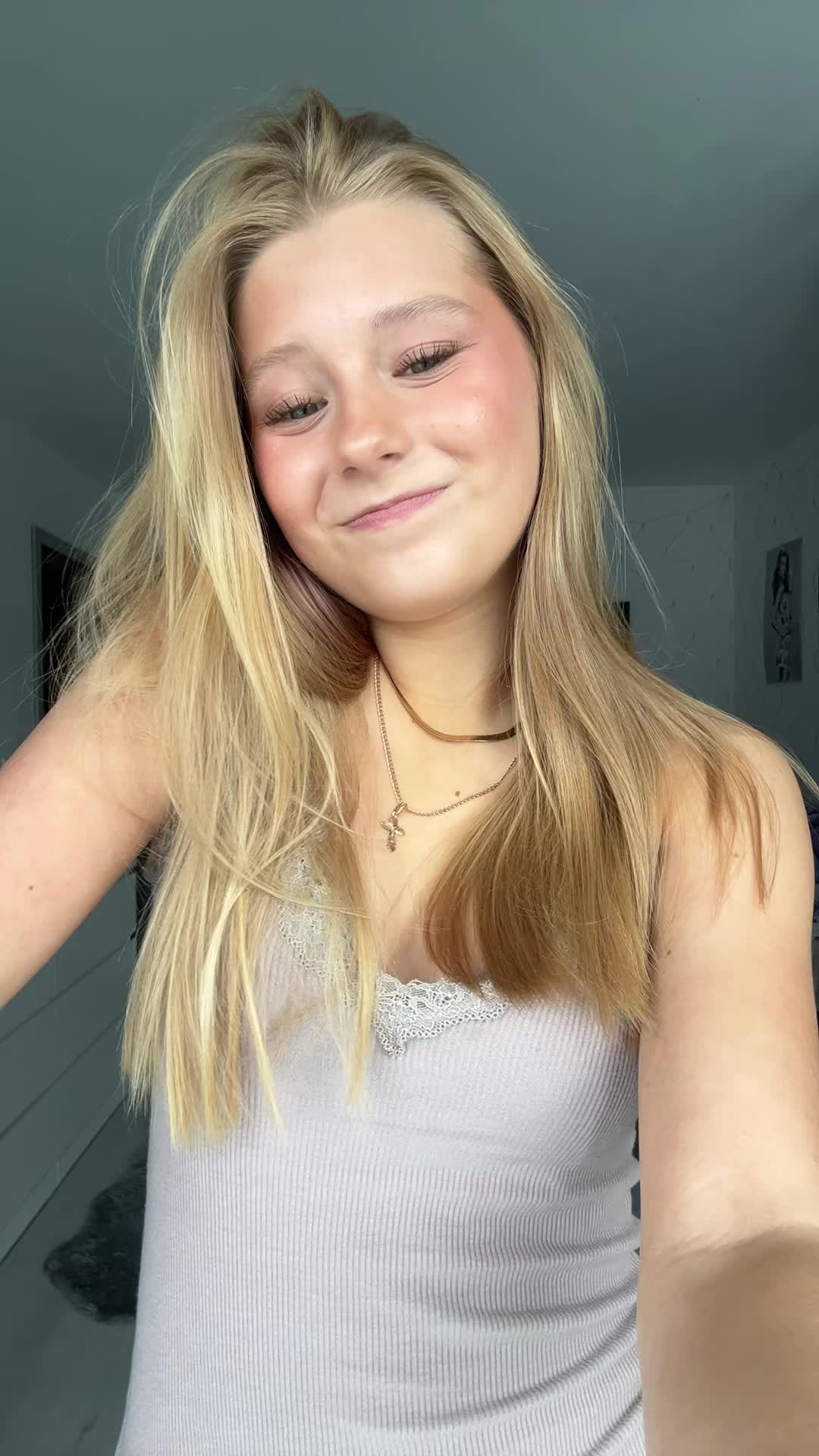 @𝓩𝓵𝓪𝓽𝓪
