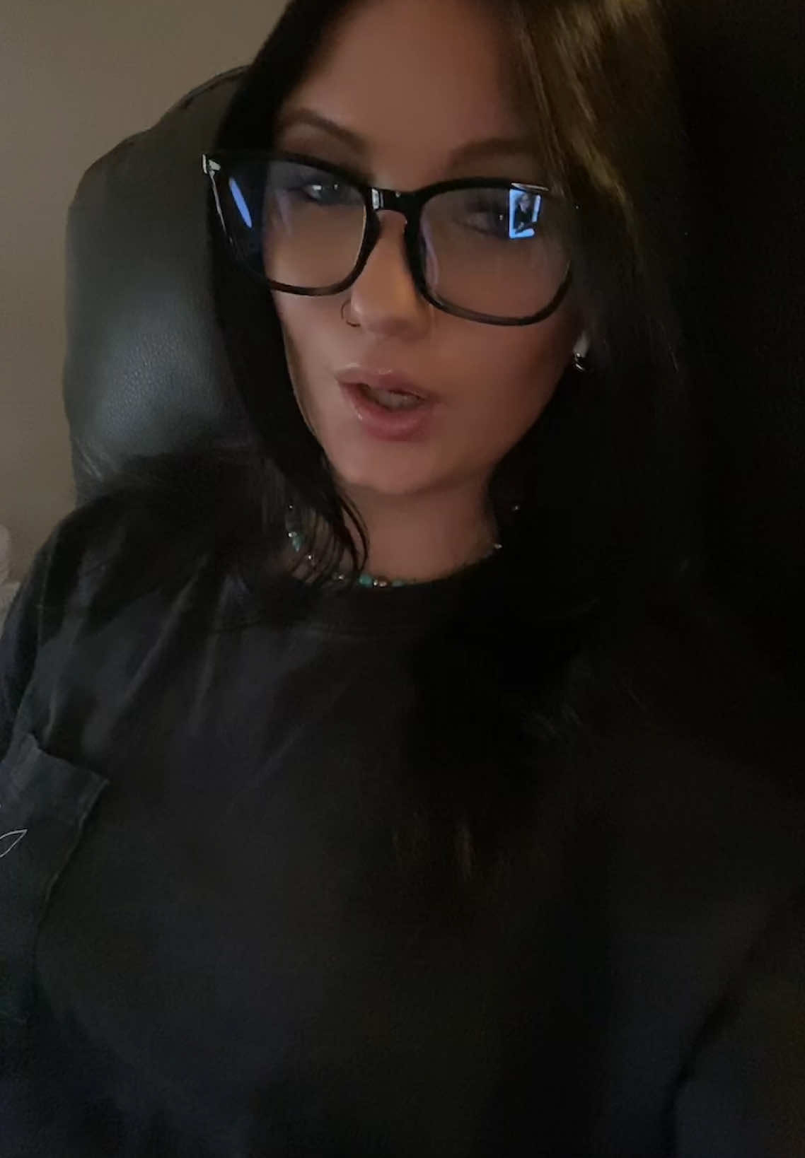 @Angie🖤