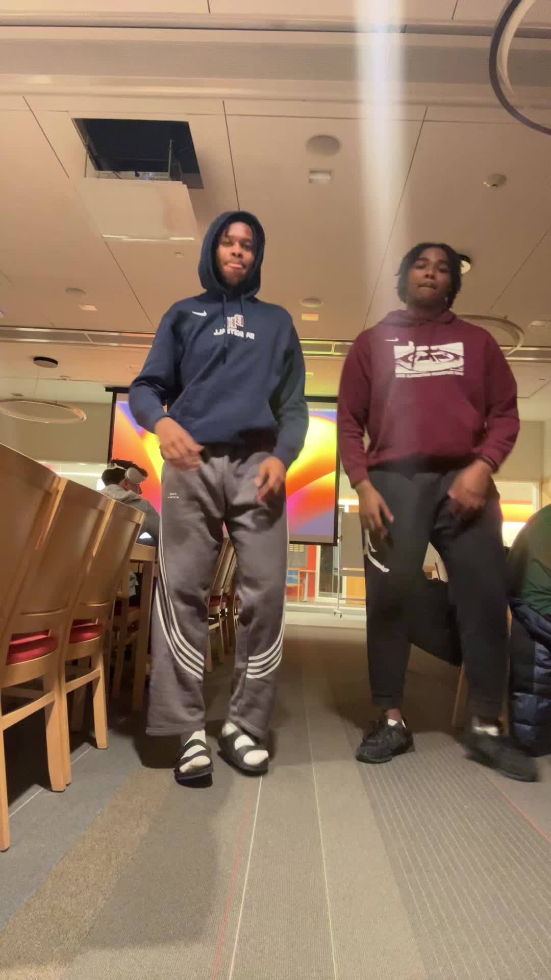 @Zae